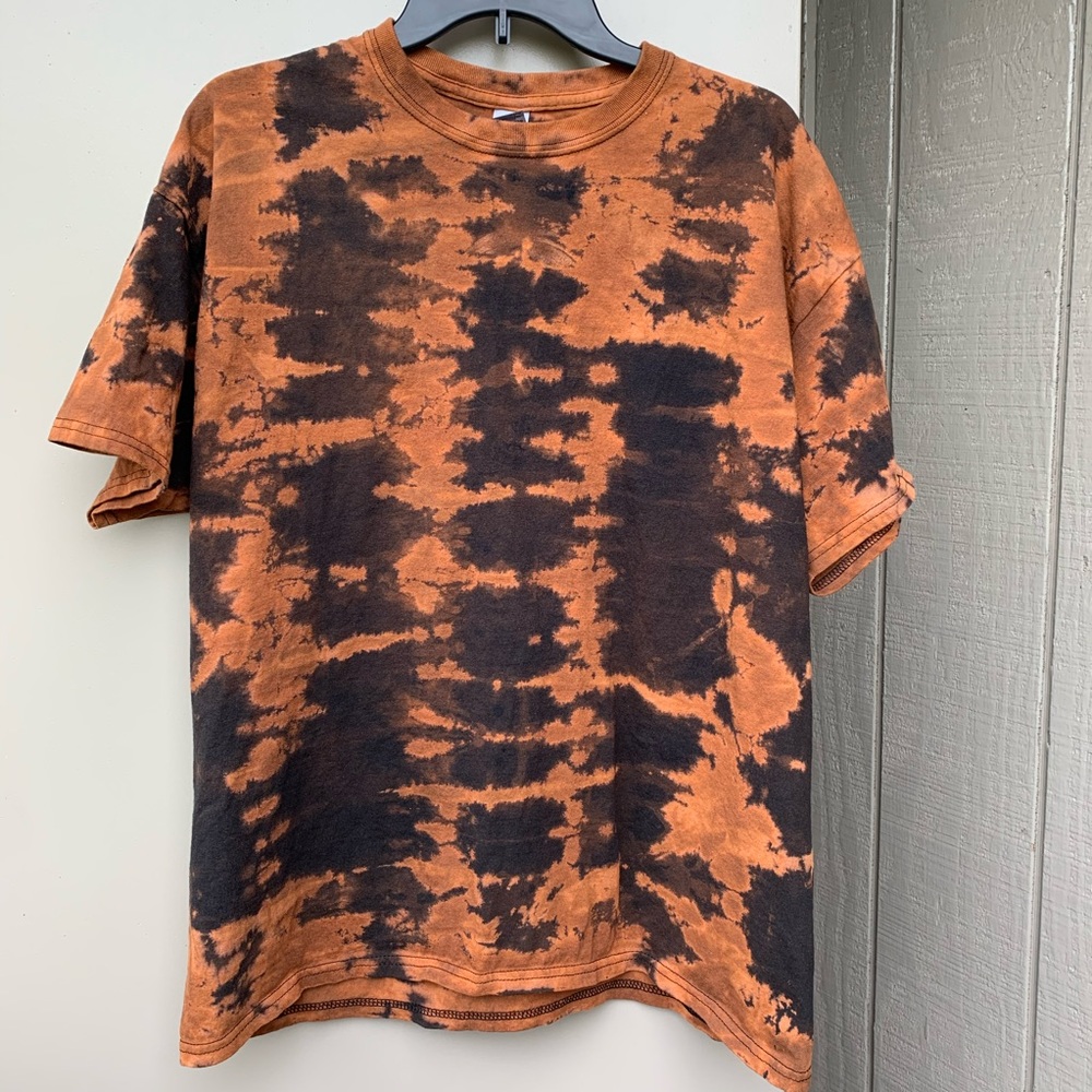 Bleached shirt